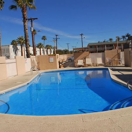 Stone Inn Extended Stay U Of A Тусон Экстерьер фото