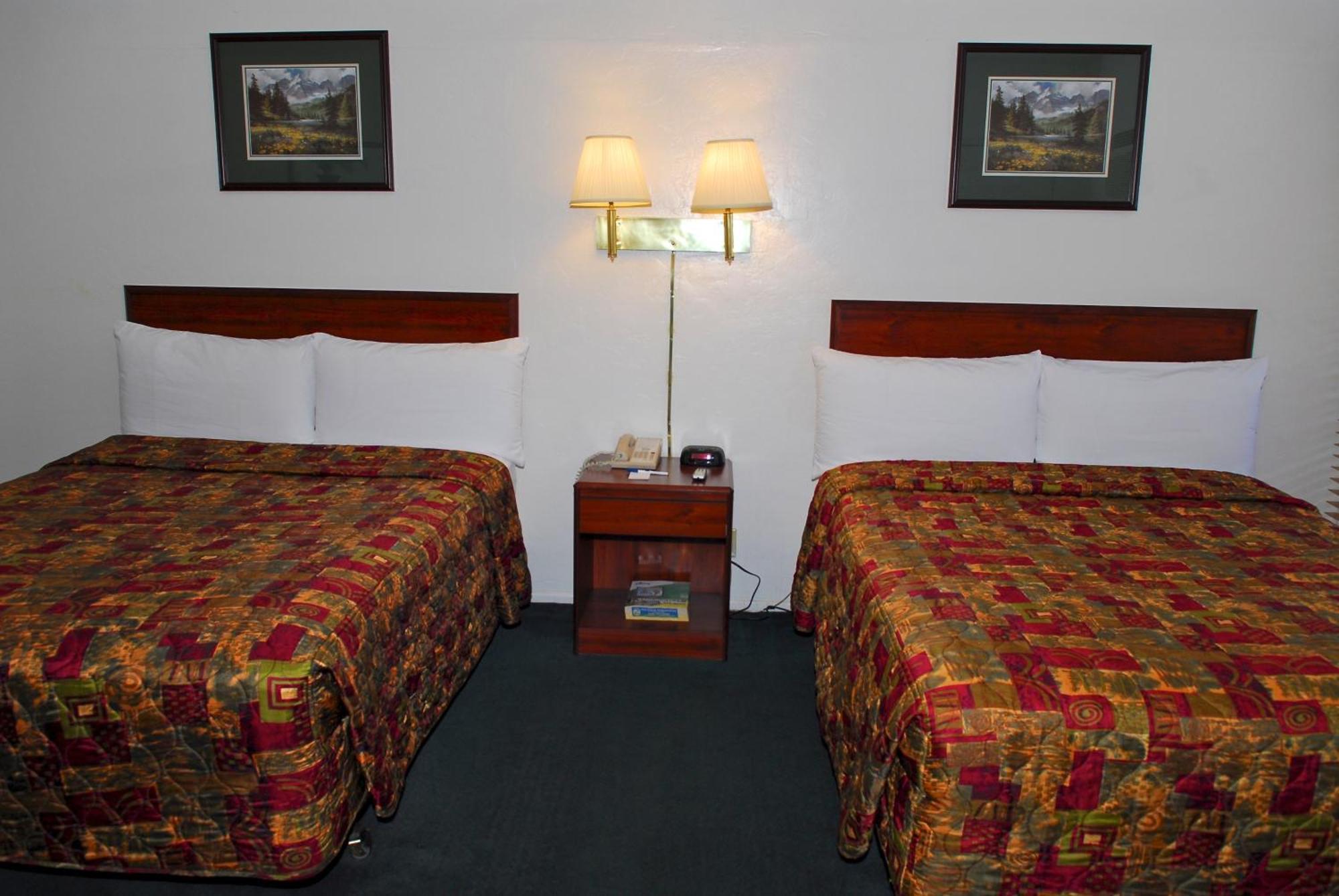Stone Inn Extended Stay U Of A Тусон Экстерьер фото