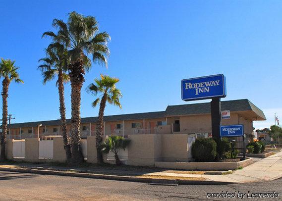 Stone Inn Extended Stay U Of A Тусон Экстерьер фото
